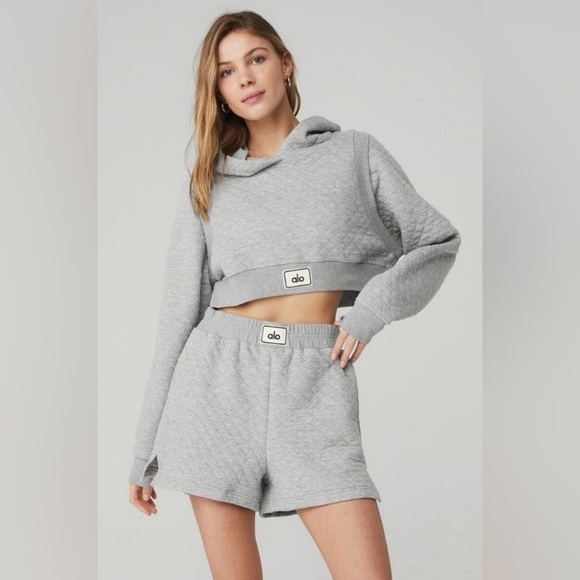 Alo Yoga Quilted Cropped Arena Hoodie - Picture 1 of 1
